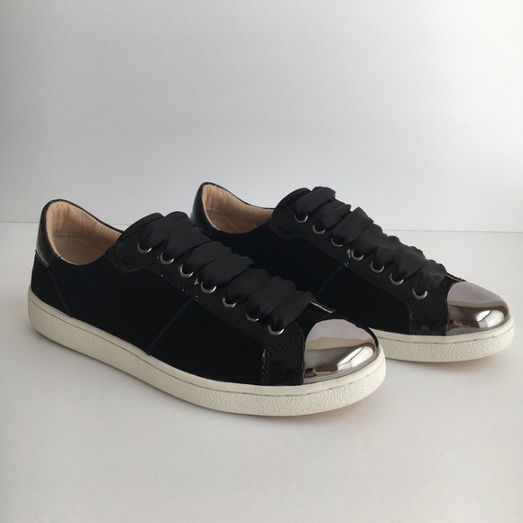 ugg evangeline sneaker